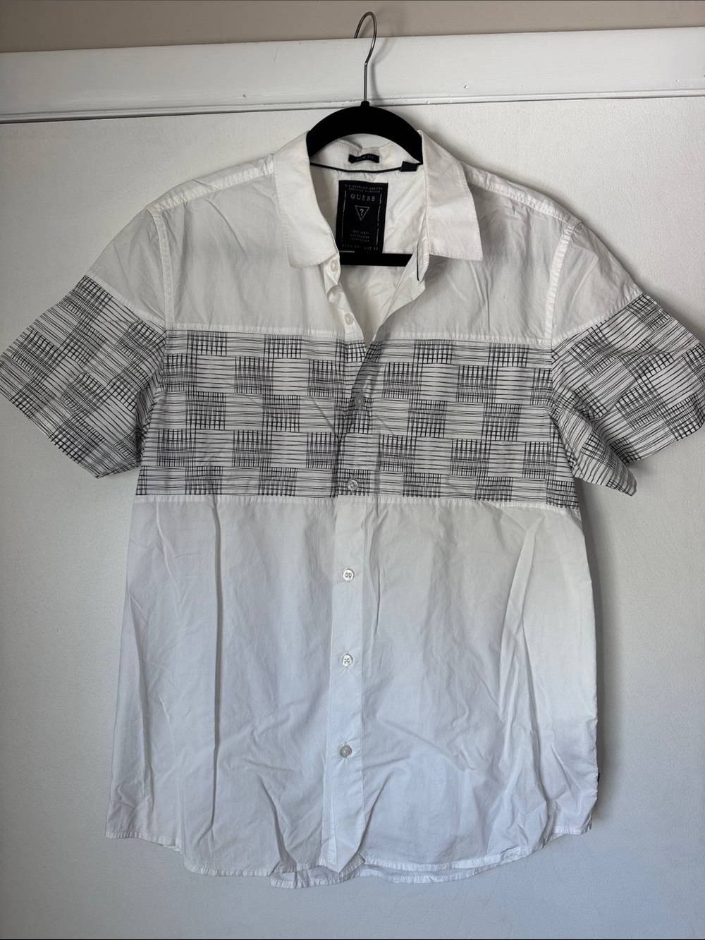 Guess Men’s Slim Fit Short Sleeve Button-Up